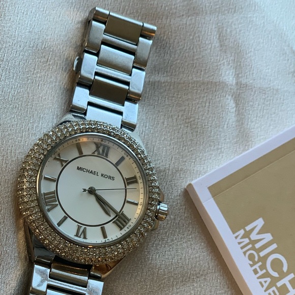 Michael Kors
Silver Color Stainless Steel Camille Three-Hand Glitz Watch main image 7